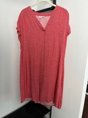 GAP Red and White Polka Dot Shift Dress